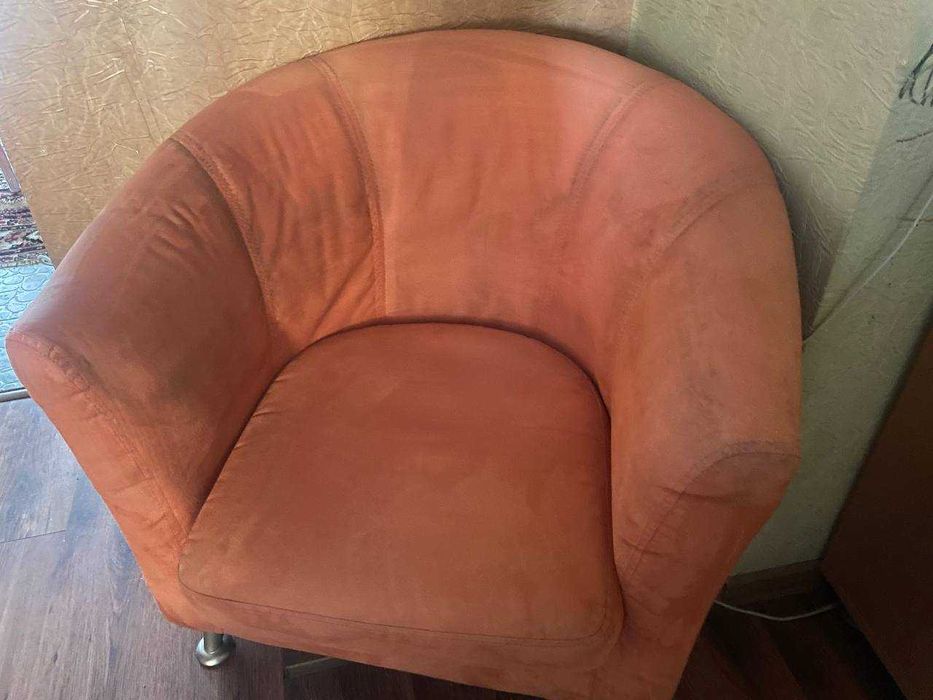 Кресла домашние или офисные