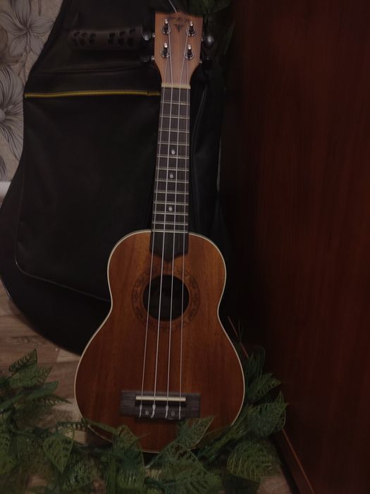 Укулеле-сопрано.