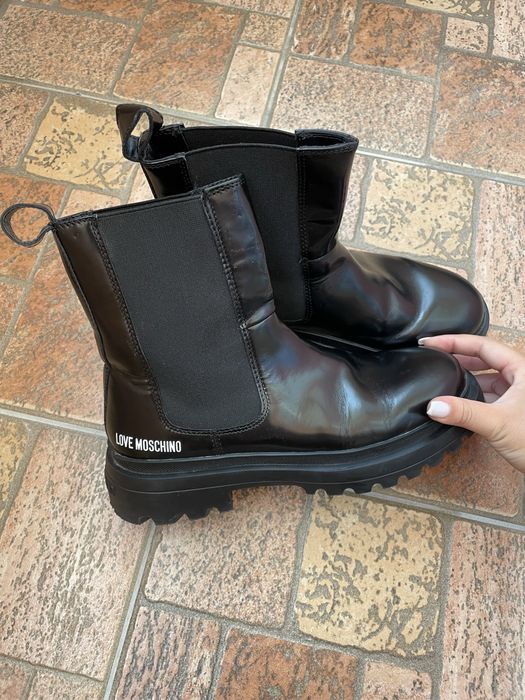 Кожени боти Love Moschino
