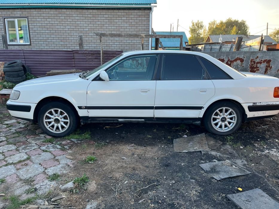 Продам audi c4 1992 года