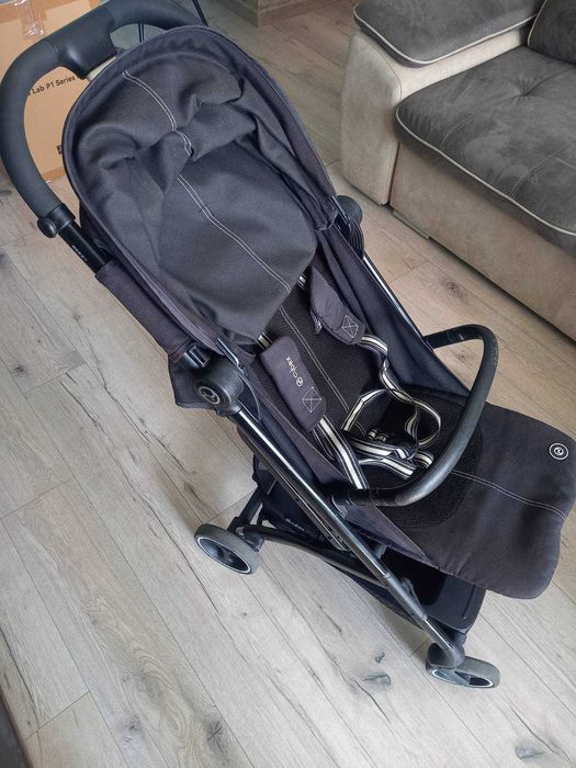 Продавам детска количка Cybex Beezy