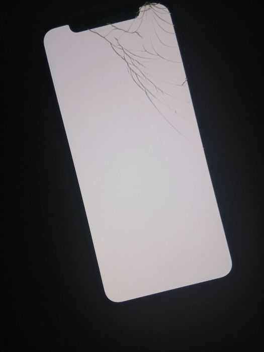 iPhone XS в отличном состоянии