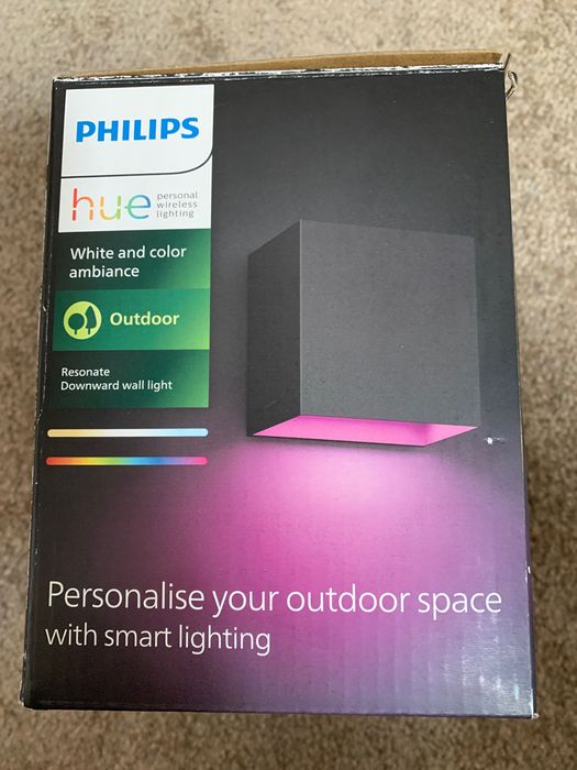 Aplică exterior Philips Hue și bandă led Hue