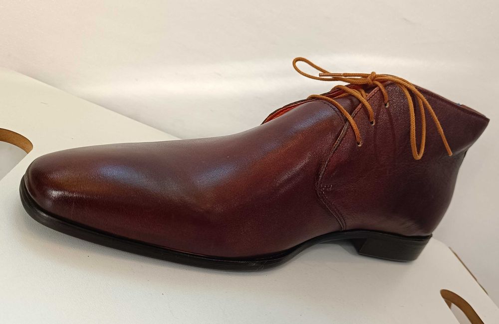 Ghete de lux 44 GREVE NOI lucrate manual piele naturala moale