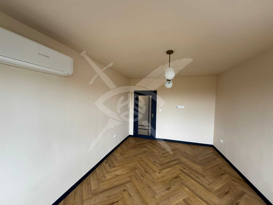 Продава се Двустаен апартамент в София, Център - 60 кв.м за 4000 €/кв.м - Снимка #7