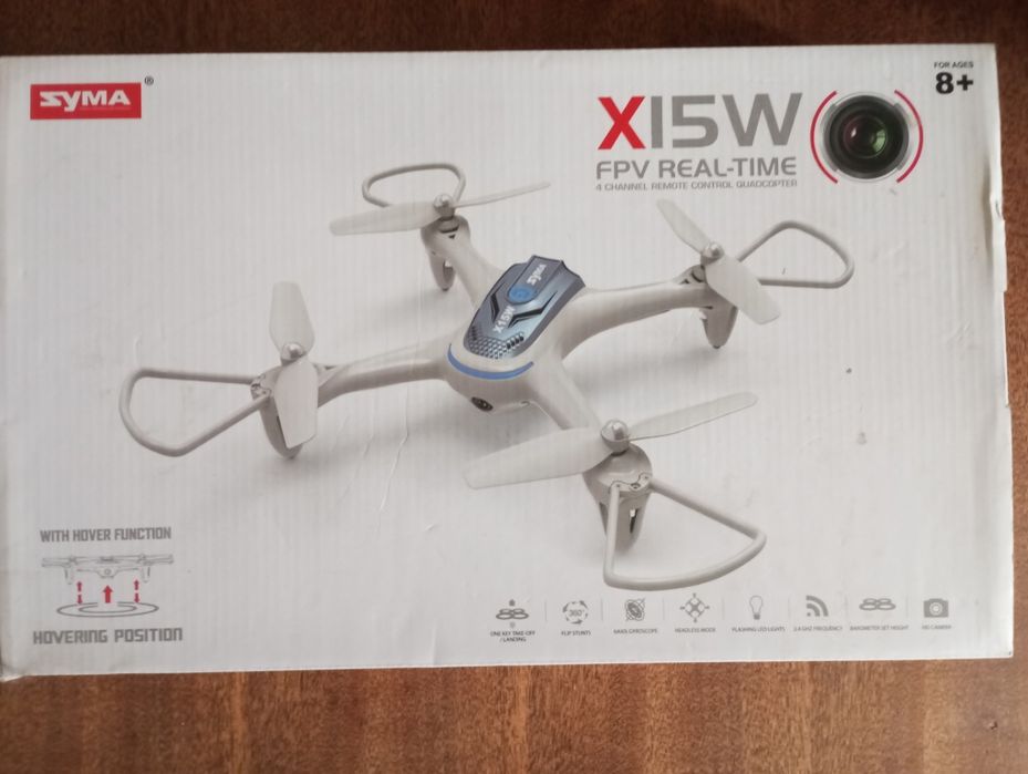 Дрон/квадракоптр с камерой.