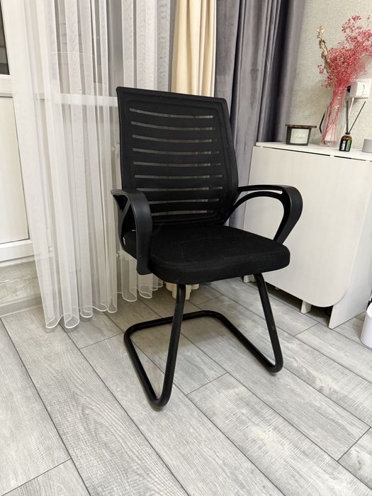 Продам стул компьютерный ортопедический