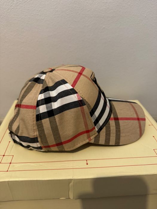 Sapca Burberry Bt