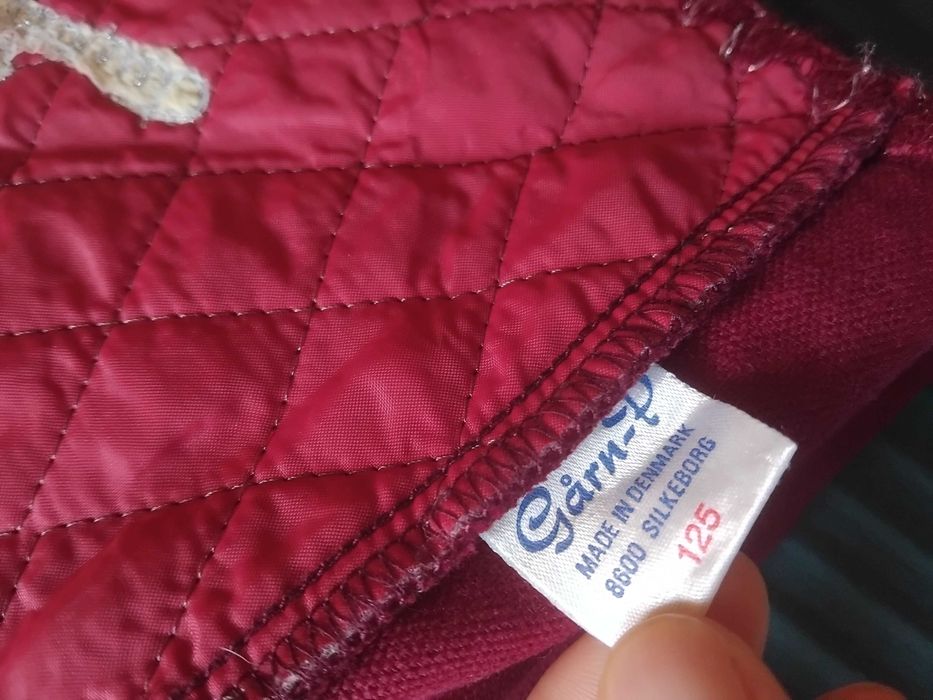 Оригинален кадифен елек за момиче за 125 см. ръст.