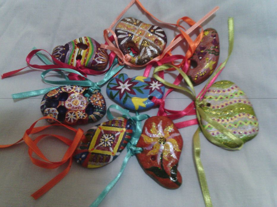 Картини, рисувани камъчета