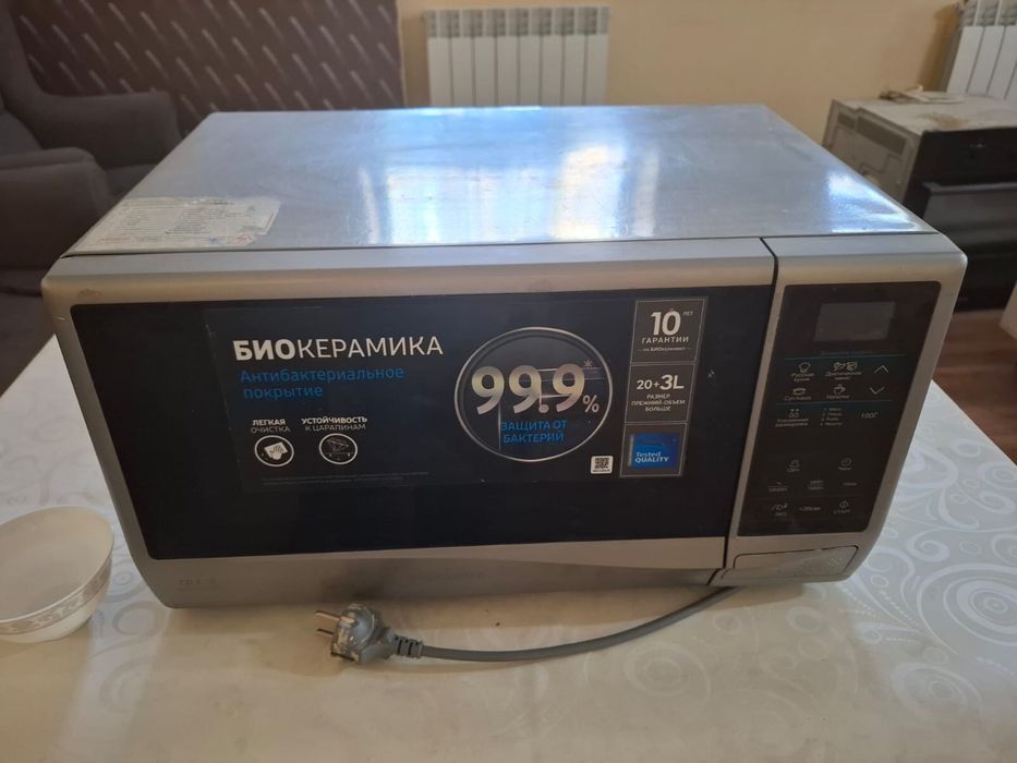 Микроволновка SAMSUNG