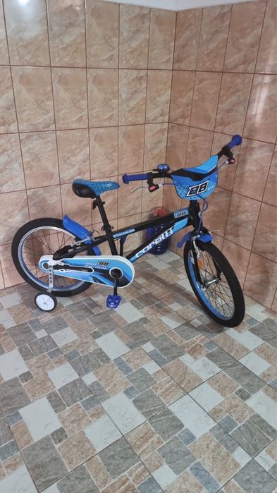 Bicicleta copii aproape noua