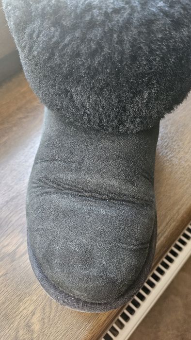 Ugg originale marimea 34 si 35