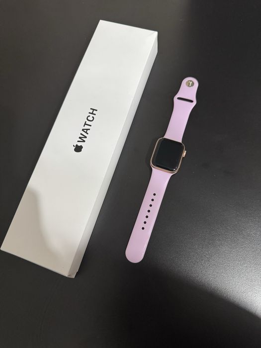 Apple Watch SE 40 mm