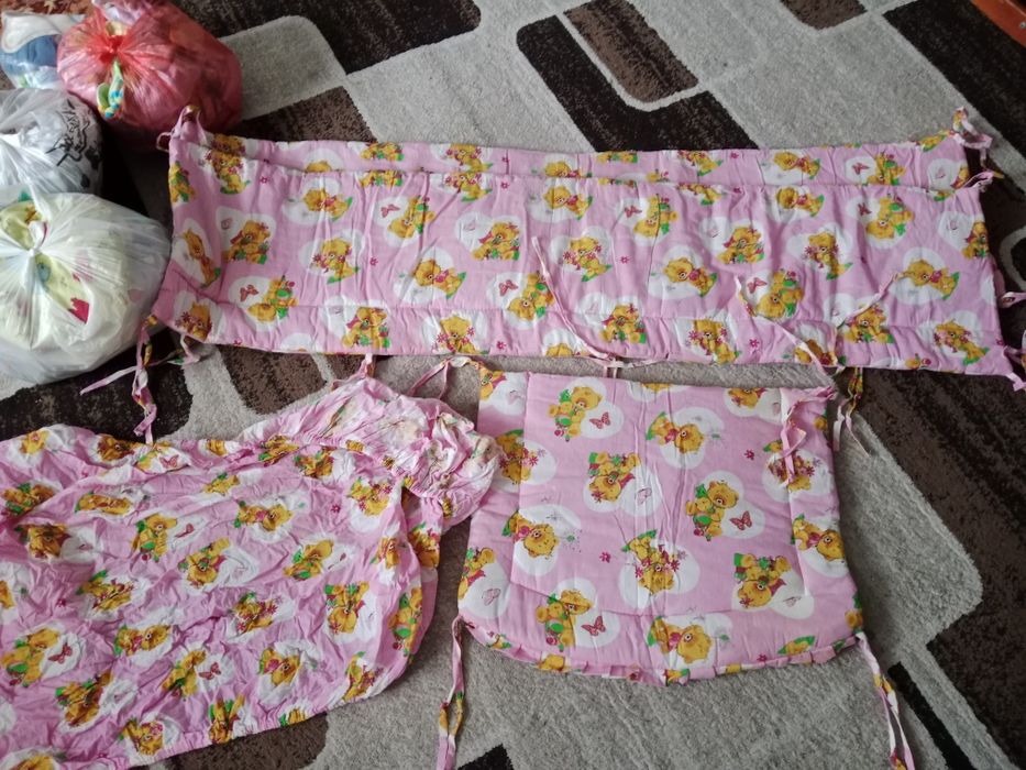 Продам вещи для малышей