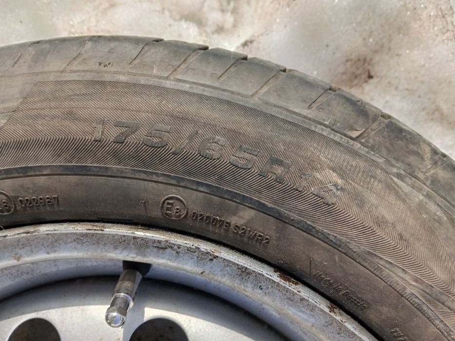 Шина с диском размер 14