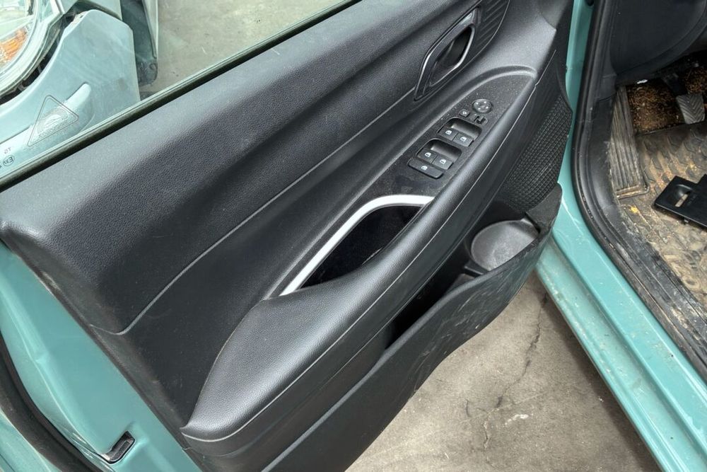 OGLINDA DREAPTA cu rabatare electrica HYUNDAI I20 3 BC3 2022