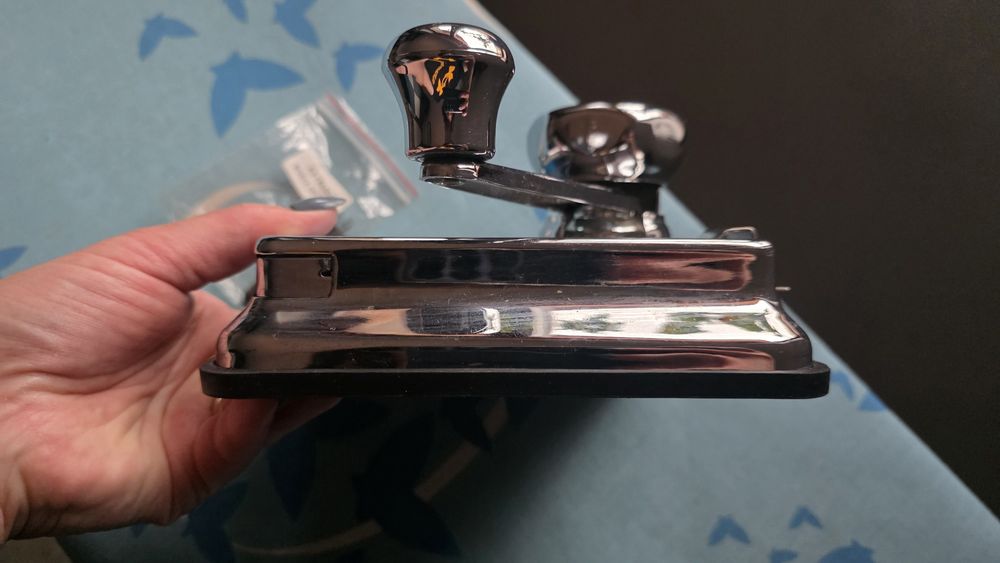 Aparat injectat tutun OCB, din inox, cu manivelă, argintiu
