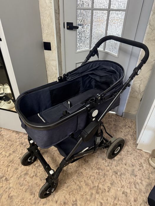 Продам коляску автокресло 3в1