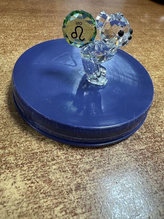 Кристална фигурка Сваровски Leo