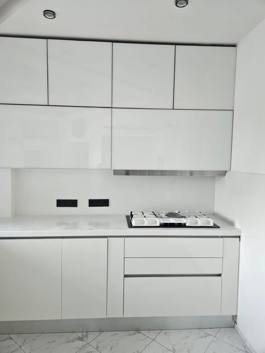 Столешницы и мойки из искусственного камня для кухонь и санузлов