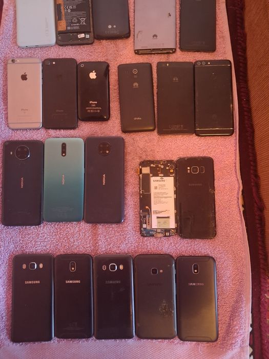 Lot telefoane pt placi