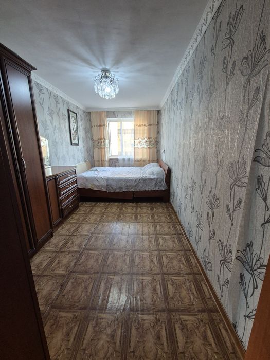 Екі бөлмелі үи сатылады