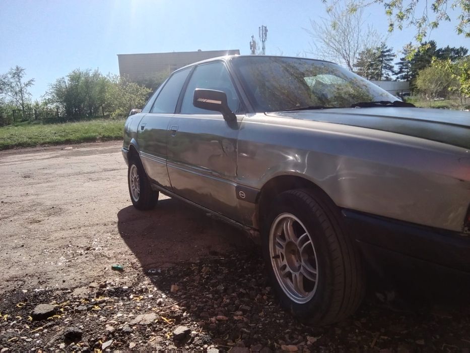Продам ауди 80 б3