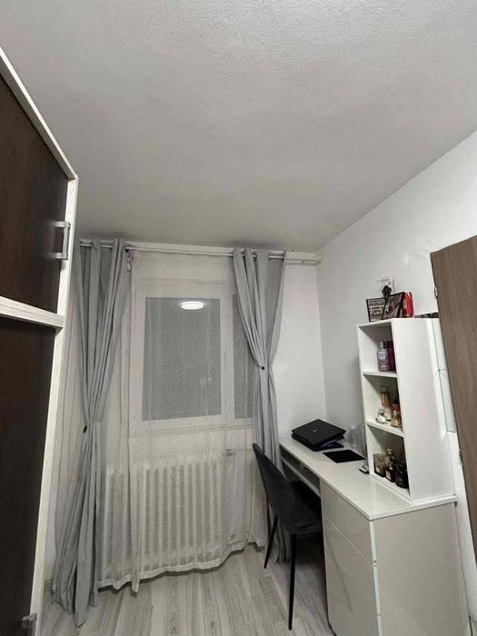 Apartament de închiriat