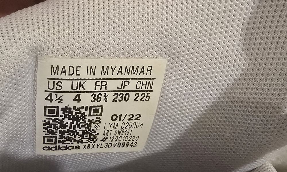 Сникърси adidas, обувани броени пъти,размер 36 2/3