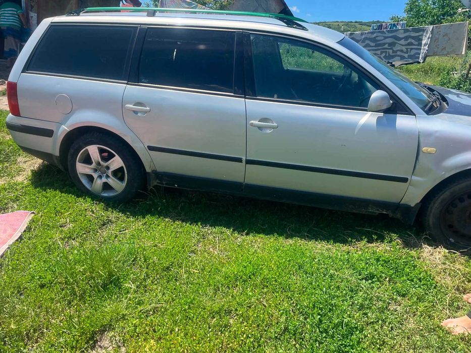 vand passat b5 masina este foarte buna