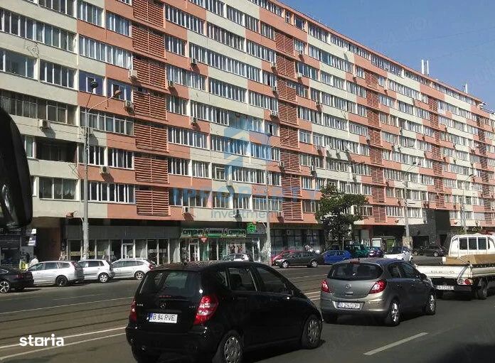 Stefan Cel Mare Spatiu Comerical 96 Mp Vitrina 14 Ml