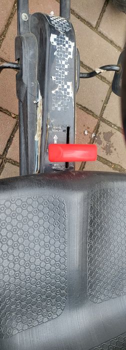 Kart din fier cu pedale