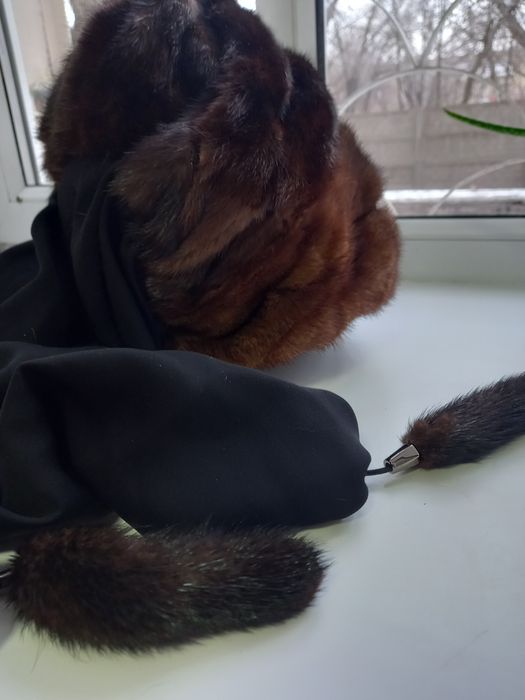 Срочно продаётся головные уборы