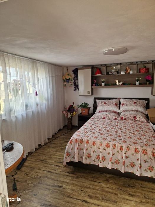 Casa de vanzare, 47.70 mp utili, Gavanesti -Olt
