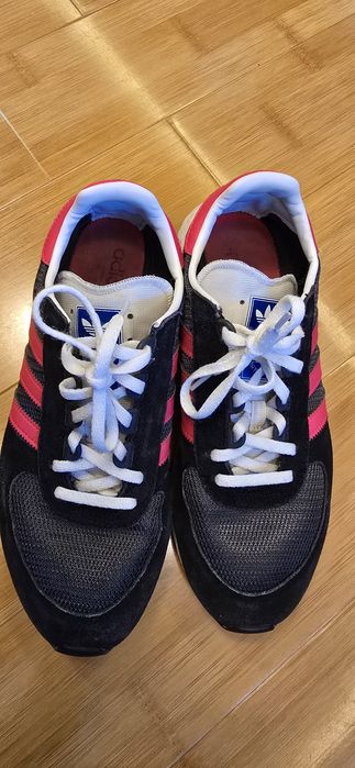 Adidas marathon iniki