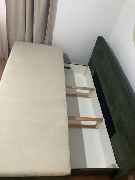 Canapea pat extensibila topper