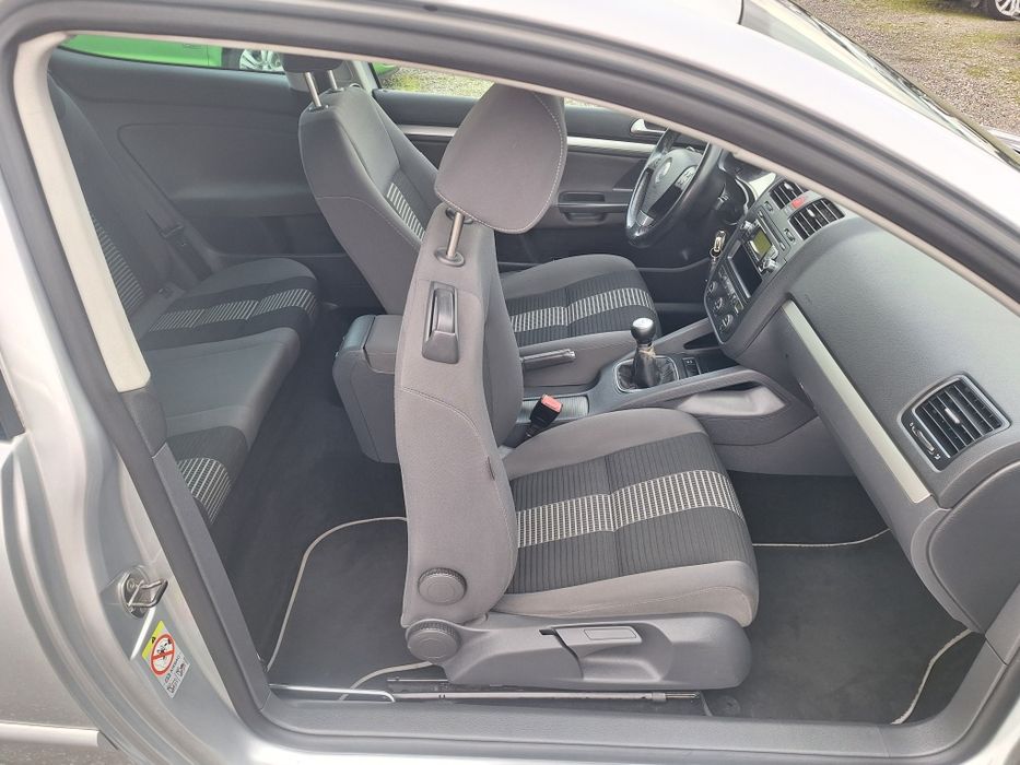 Vw golf 5 Benzină 2009