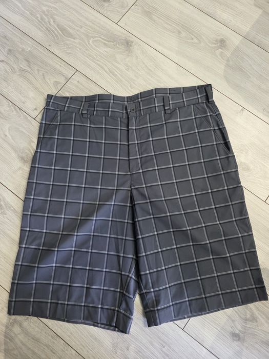 Pantaloni scurti Nike Polo marime XL