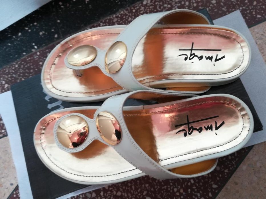 Papuci lac crem deschis