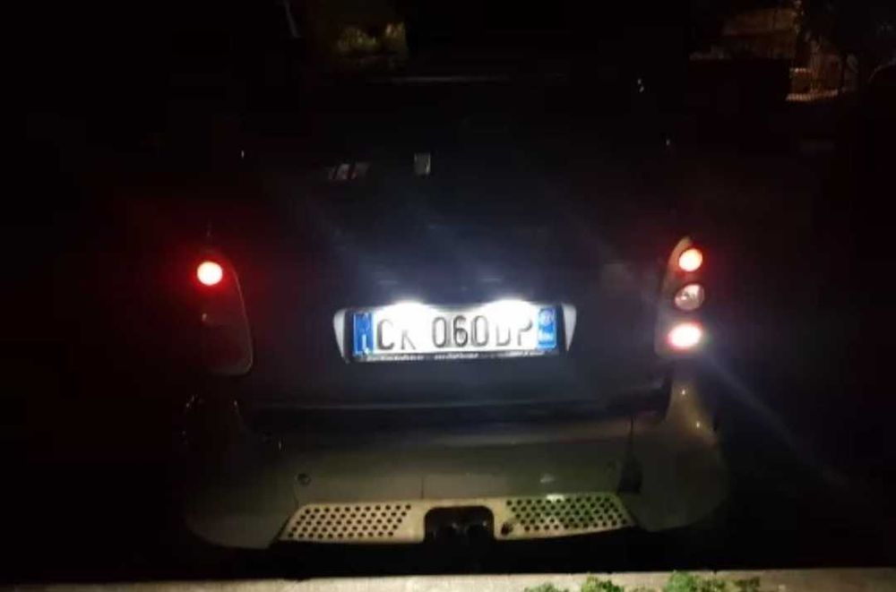 ЛЕД Плафони за задния номер регистрационния Smart Mercedes Мерцедес