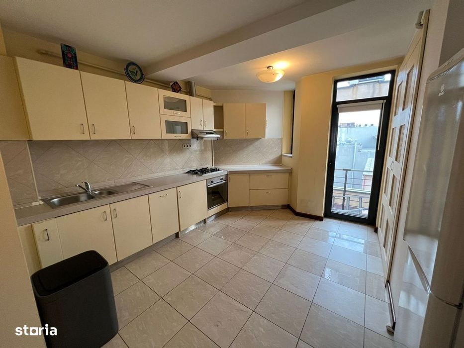 Floreasca | Duplex cu 4 camere | 150 mp | 3 băi | Parcare | Centrală p