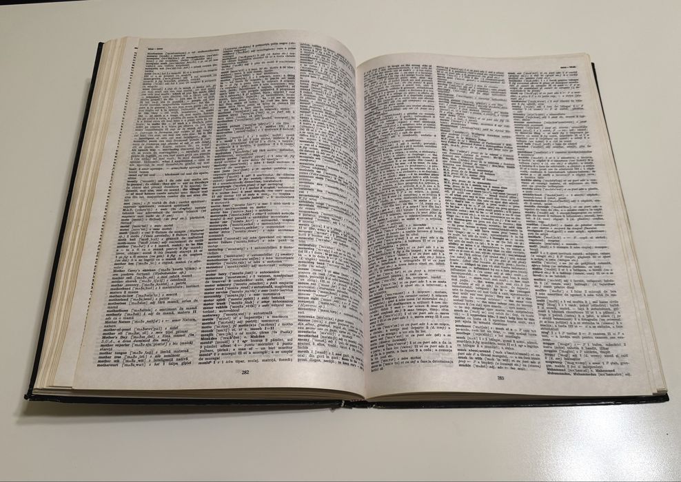 Dicționar englez - român, Leon Levițchi (70.000 cuvinte, Teora)