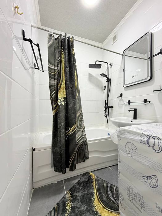 Чилонзор 3квартал Гофур Гулом парк