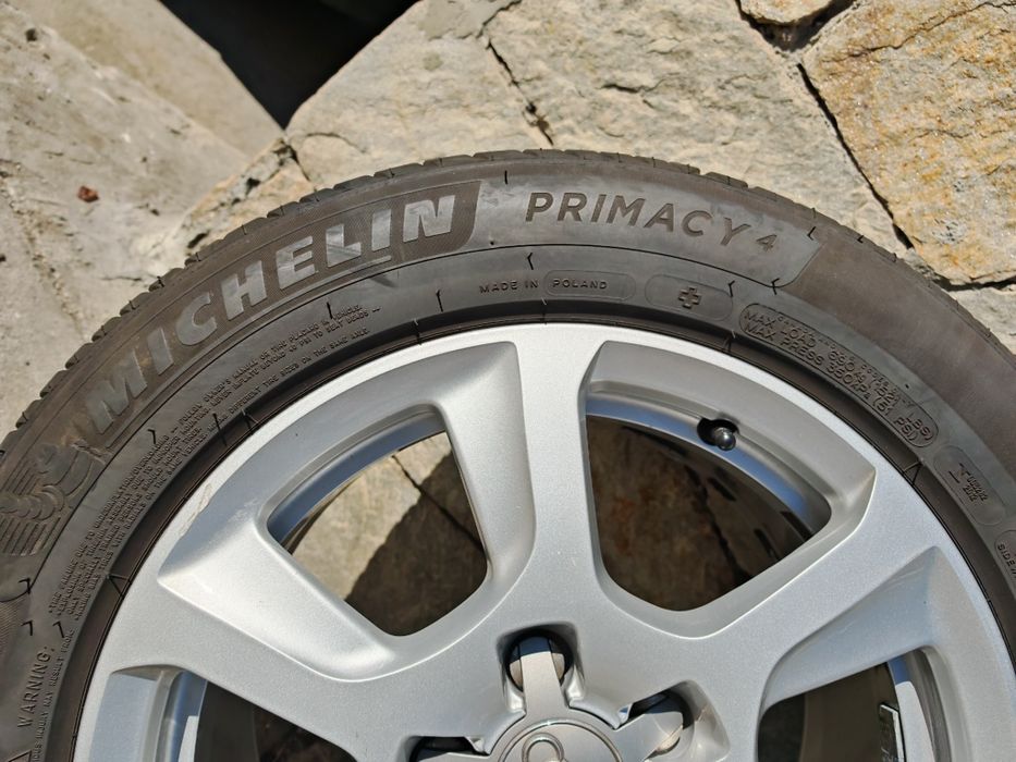 Гуми с джанти за Ауди 16 цола