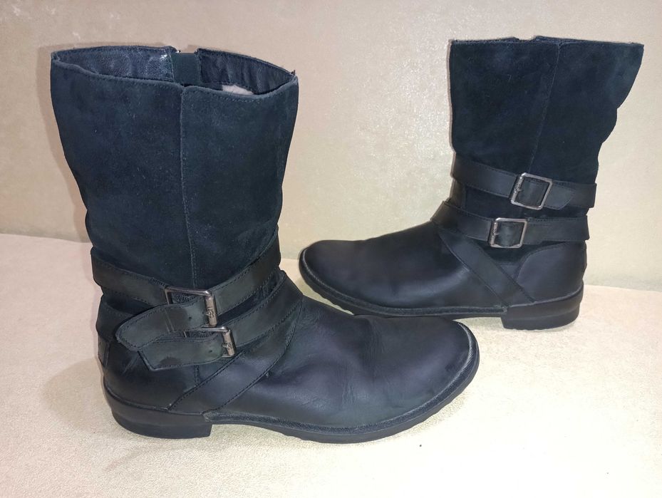 UGG кожени черни ботуши N 39 - 29 лв