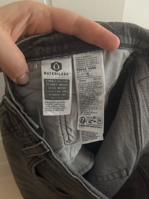 Blugi Levis originali 30/28 si 30/30