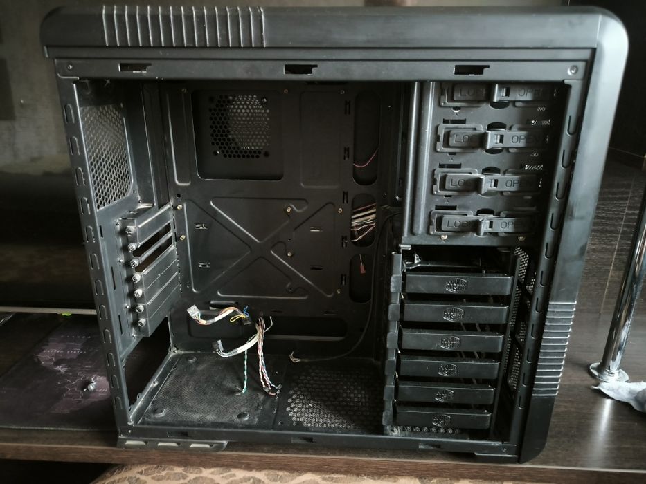 Корпус Cooler Master CM690ll