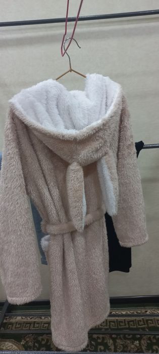 Халат после бани . Ванны и сауны