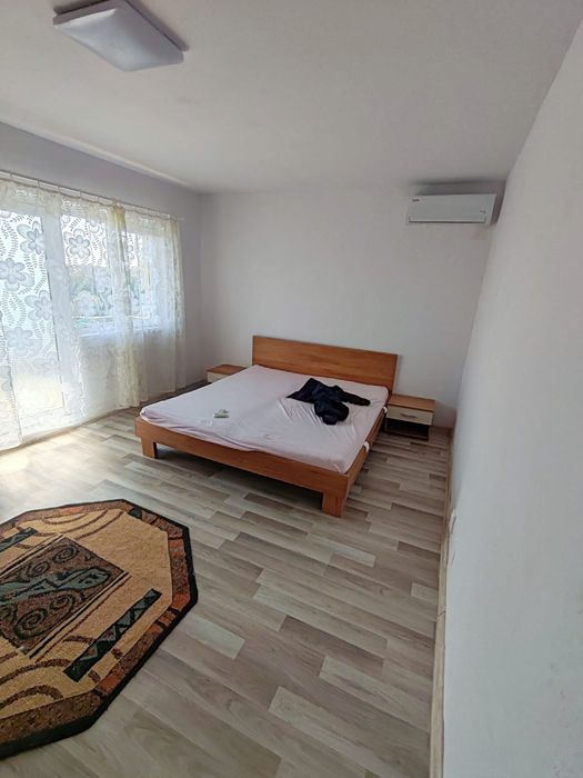 Vând apartament 55 mp
